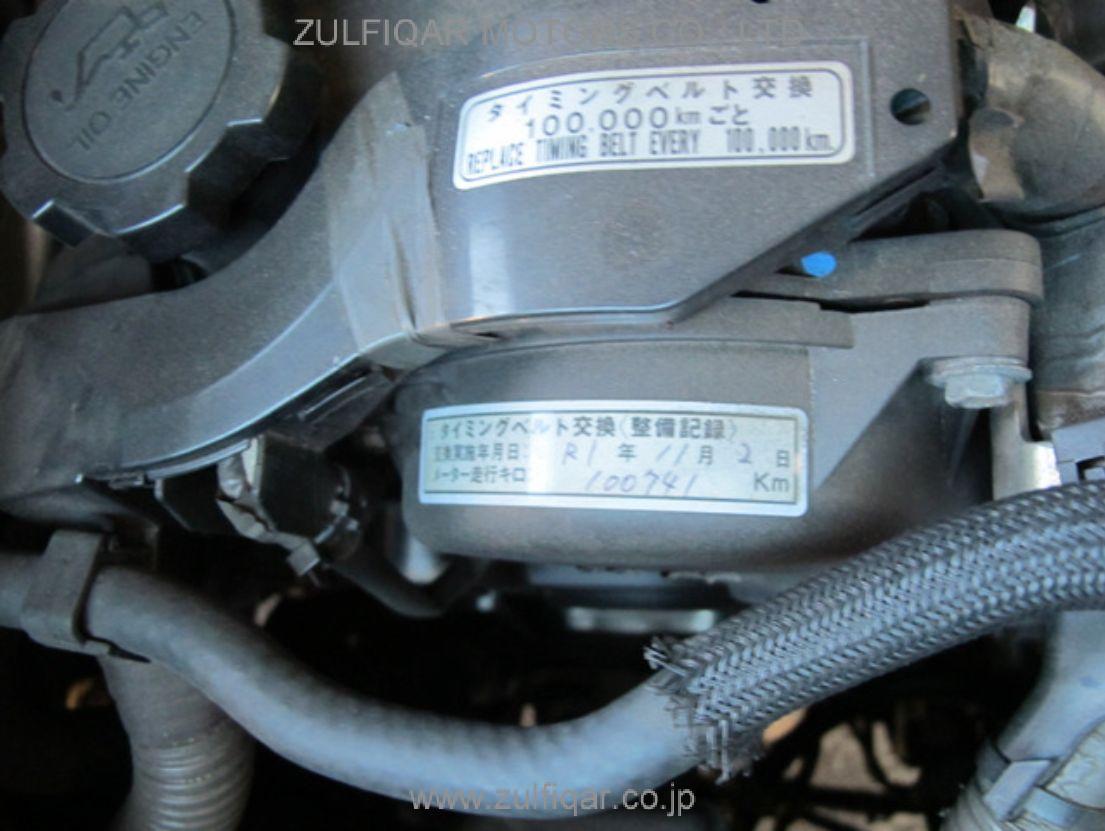 TOYOTA HIACE 2015 Image 9