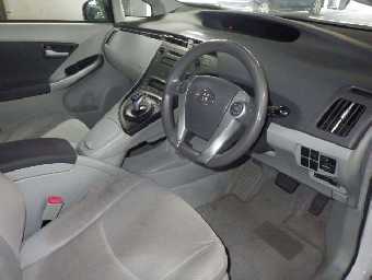 TOYOTA PRIUS 2010 Image 3