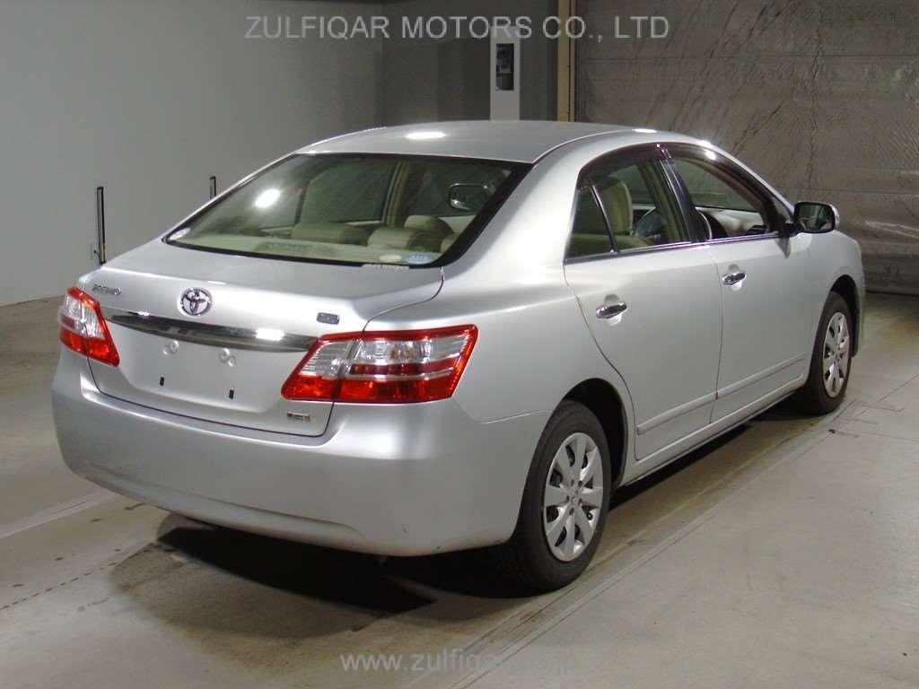 TOYOTA PREMIO 2011 Image 2