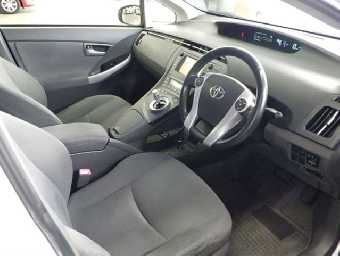 TOYOTA PRIUS 2010 Image 3