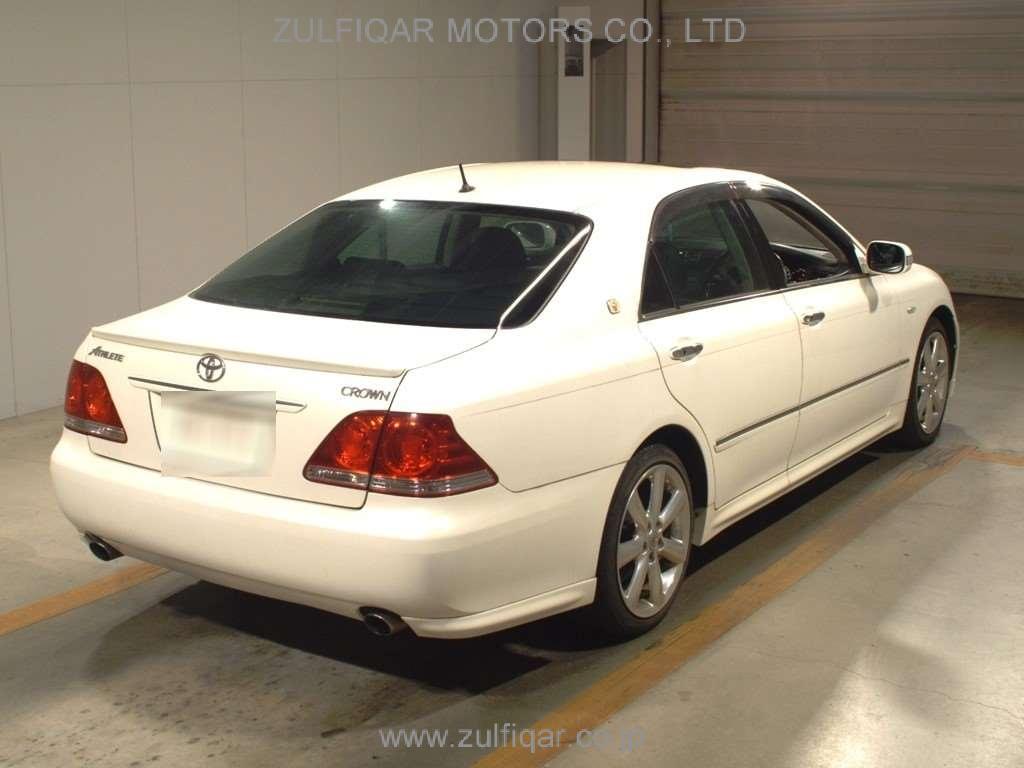 TOYOTA CROWN 2005 Image 2