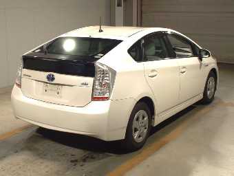 TOYOTA PRIUS 2010 Image 2
