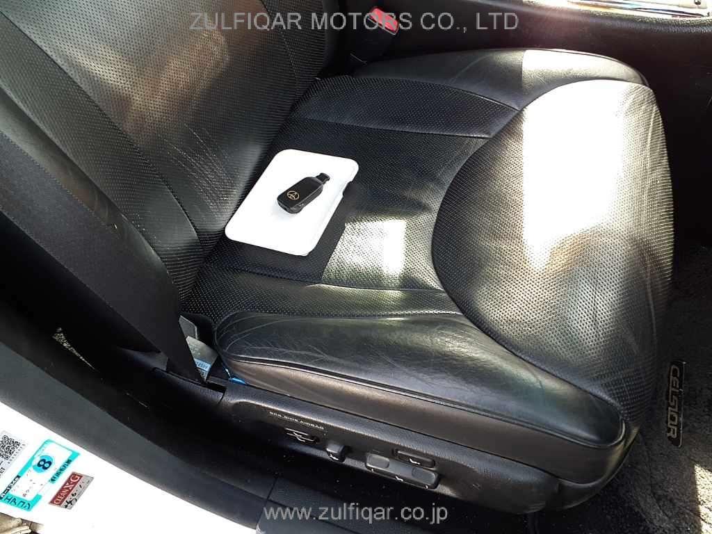 TOYOTA CELSIOR 2001 Image 8