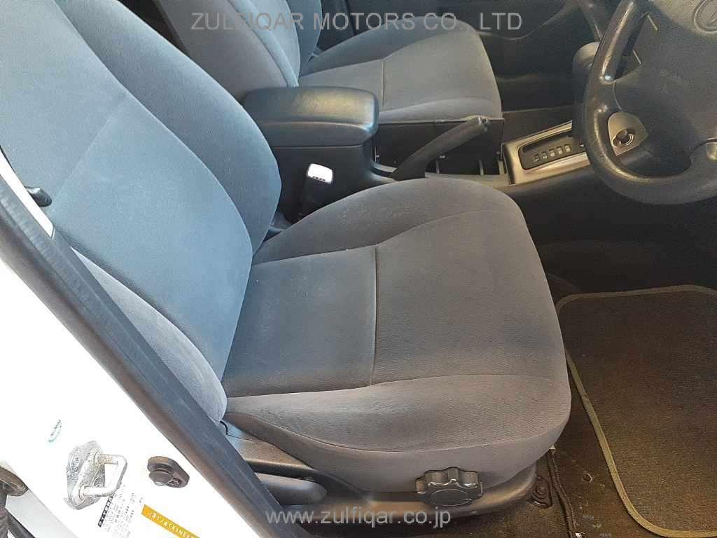 TOYOTA COROLLA FIELDER 2005 Image 8