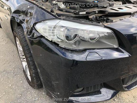 BMW 5 SERIES 2010 Image 12