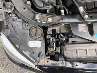 BMW 5 SERIES 2010 Image 13