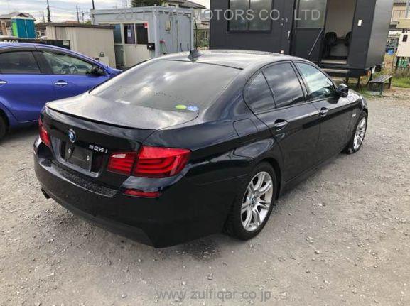 BMW 5 SERIES 2010 Image 5