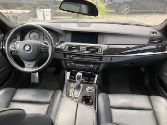 BMW 5 SERIES 2010 Image 6