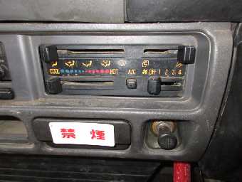 ISUZU ELF DUMP TRUCK 2002 Image 22