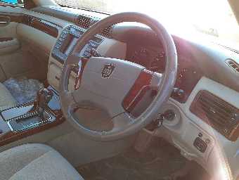 TOYOTA CROWN 2003 Image 7