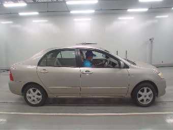 TOYOTA COROLLA 2004 Image 3