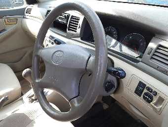 TOYOTA COROLLA 2004 Image 7