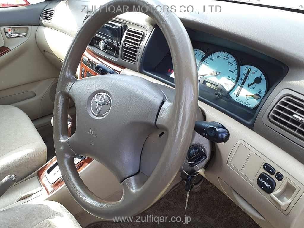 TOYOTA COROLLA 2002 Image 7