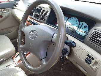 TOYOTA COROLLA 2002 Image 5