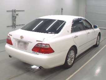 TOYOTA CROWN 2006 Image 2