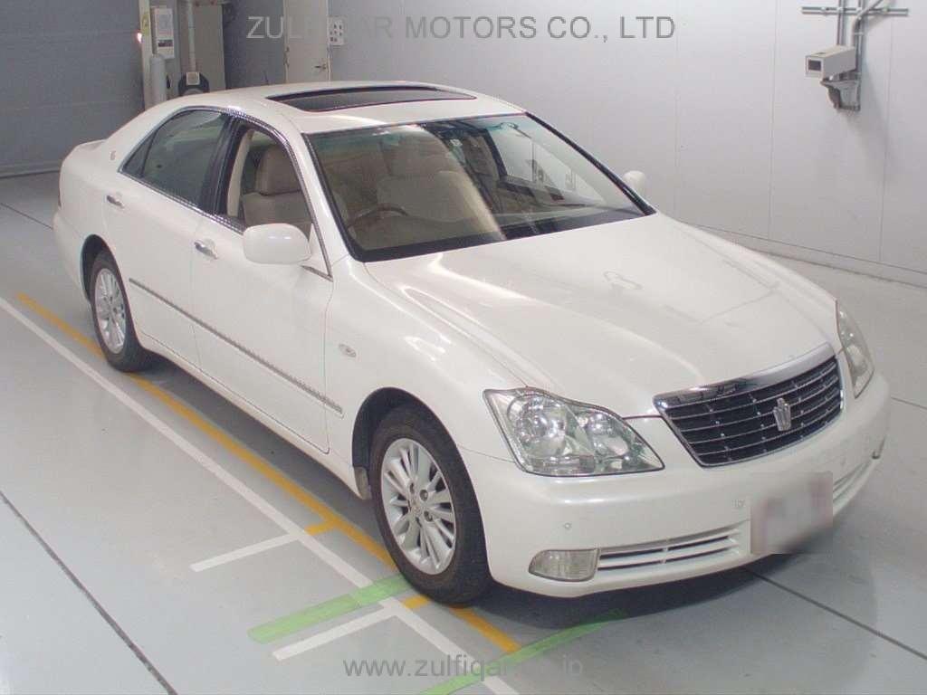 TOYOTA CROWN 2004 Image 5