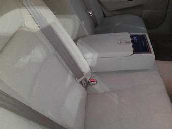 TOYOTA CROWN 2004 Image 8