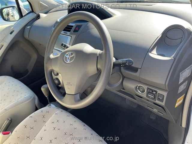 TOYOTA VITZ 2007 Image 3