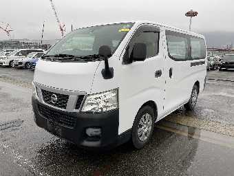 NISSAN NV350 CARAVAN 2014 Image 9