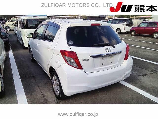 TOYOTA VITZ 2012 Image 2