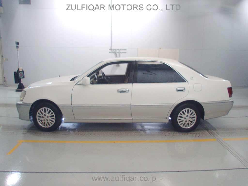 TOYOTA CROWN 2002 Image 4