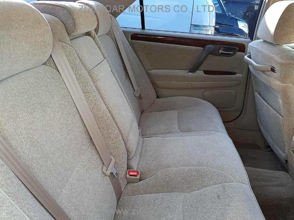 TOYOTA CROWN 2002 Image 9