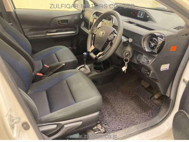 TOYOTA AQUA 2017 Image 3