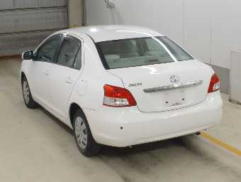 TOYOTA BELTA 2009 Image 2