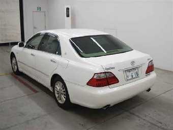 TOYOTA CROWN 2006 Image 2