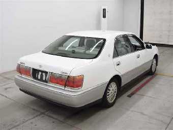TOYOTA CROWN 1999 Image 4