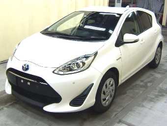 TOYOTA AQUA 2017 Image 1