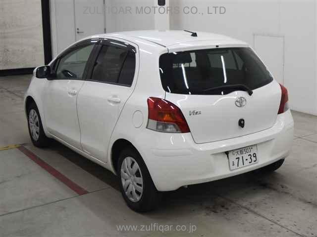 TOYOTA VITZ 2010 Image 2