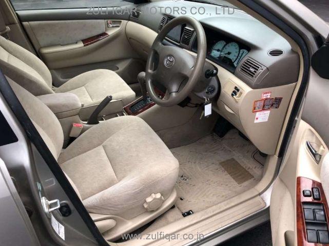 TOYOTA COROLLA 2001 Image 3