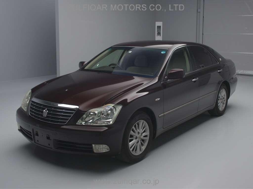 TOYOTA CROWN 2004 Image 1