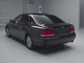 TOYOTA CROWN 2004 Image 2