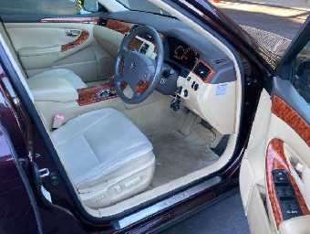 TOYOTA CROWN 2004 Image 3