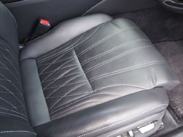 LEXUS LS 2018 Image 27