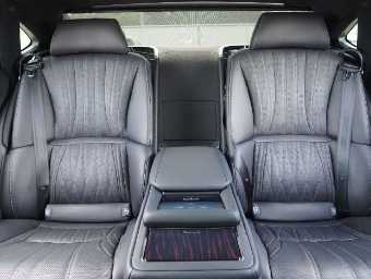 LEXUS LS 2018 Image 24