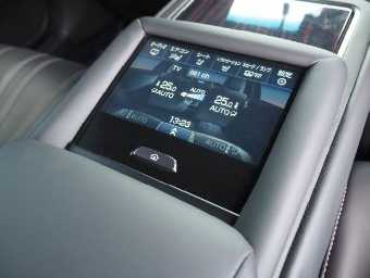 LEXUS LS 2018 Image 25