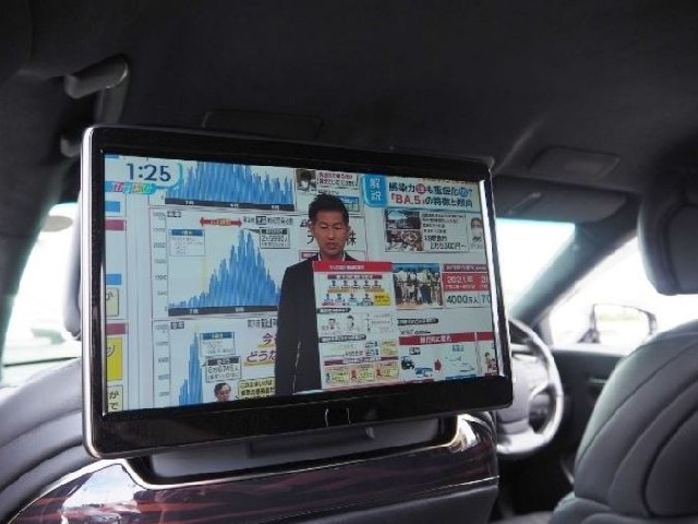 LEXUS LS 2018 Image 34