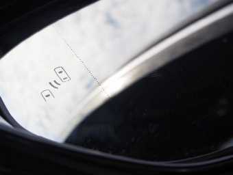 LEXUS LS 2018 Image 39