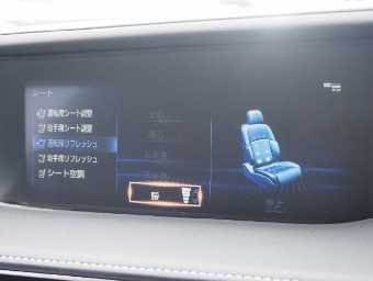 LEXUS LS 2018 Image 45