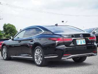 LEXUS LS 2018 Image 9