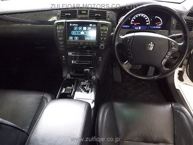 TOYOTA CROWN 2005 Image 5