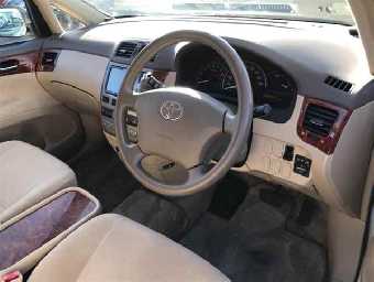 TOYOTA IPSUM 2006 Image 3