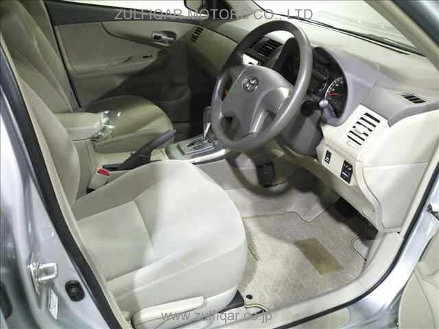 TOYOTA COROLLA AXIO 2012 Image 4