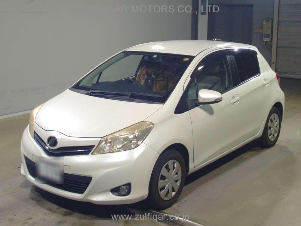 TOYOTA VITZ 2011 Image 1