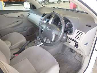 TOYOTA COROLLA AXIO 2011 Image 3