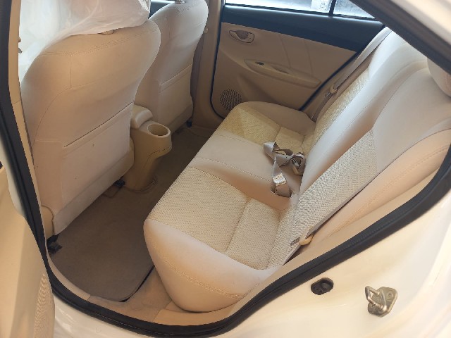 TOYOTA YARIS 2017 Image 21