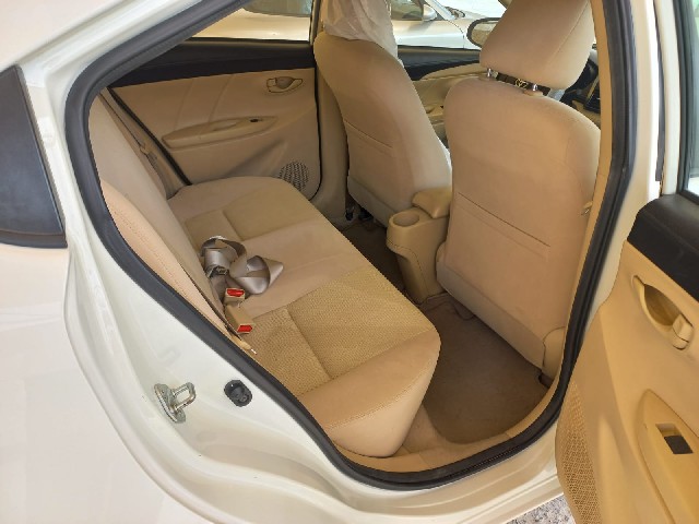 TOYOTA YARIS 2017 Image 22